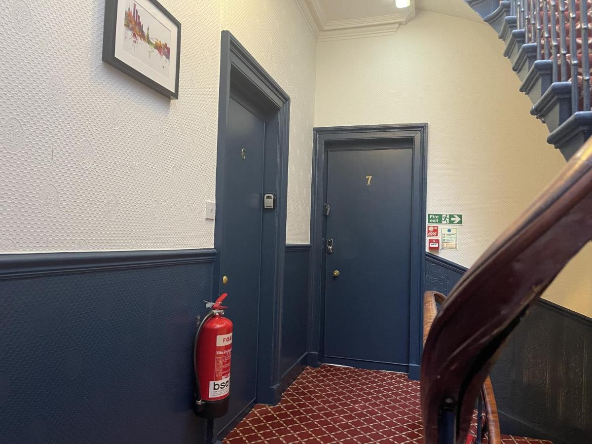 The Kingsview Townhouse - Boutique Hostel Edinburgh Luaran gambar